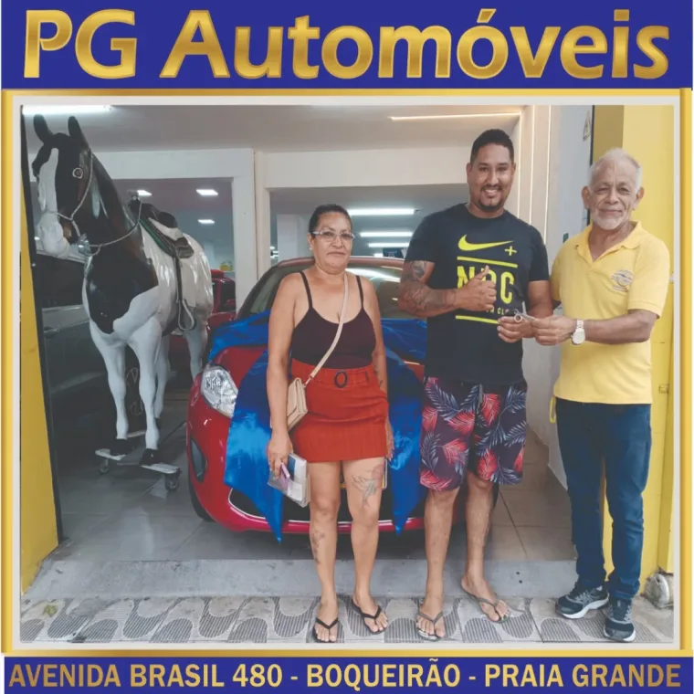 Mais um carro saindo do pátio na PG Automóveis